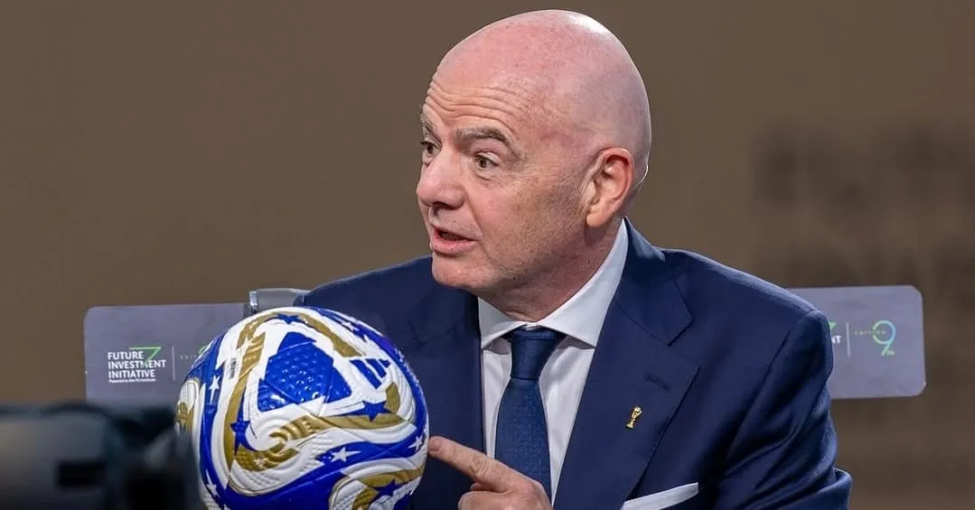 Gianni Infantino dispara contra opositores e critica postura de rivais