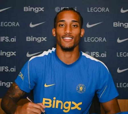 Atacante João Pedro no Chelsea renova vínculo contratual até 2034