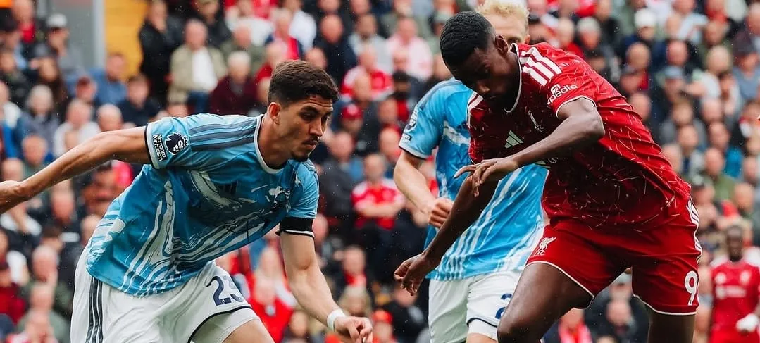 Liverpool tropeça em casa e empata com o Nottingham Forest no Campeonato Inglês