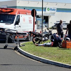Queda de motocicleta assusta moradores no bairro Santa Felícia