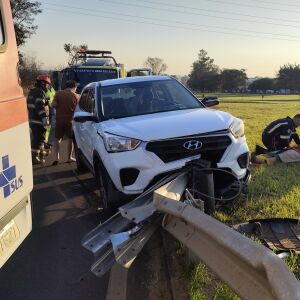 Acidente na SP-215 em São Carlos após motorista sofrer mal súbito