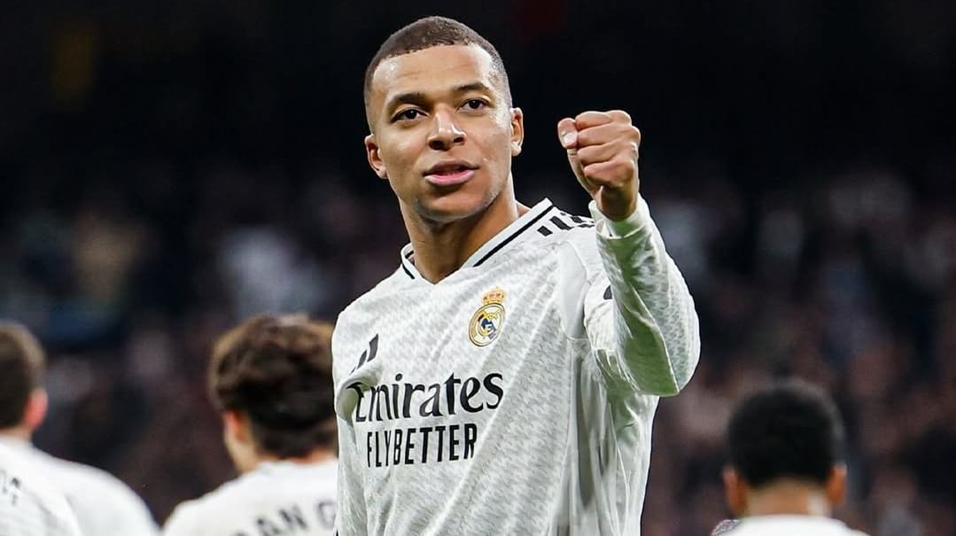 Mourinho apoia Kylian Mbappé na disputa pelo prêmio Bola de Ouro