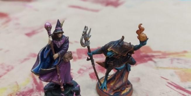 Oficina gratuita ensina pintura de miniaturas para RPG em Araraquara