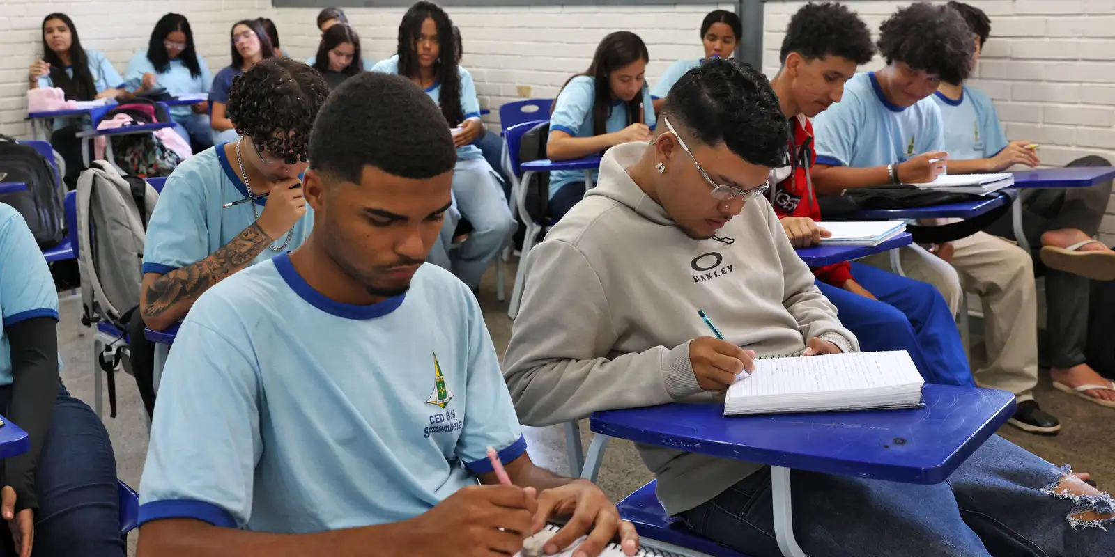 Programa Pé-de-Meia paga nova parcela de R$ 200 nesta sexta-feira