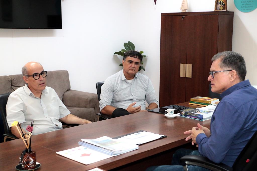 Prefeitura alinha melhorias de infraestrutura para a fábrica da Piracanjuba
