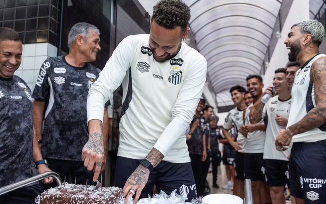 Desempenho do Santos e os números que explicam a fala de Neymar