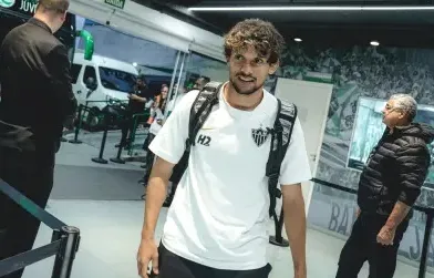 São Paulo procura Atlético-MG para negociar a contratação de Gustavo Scarpa