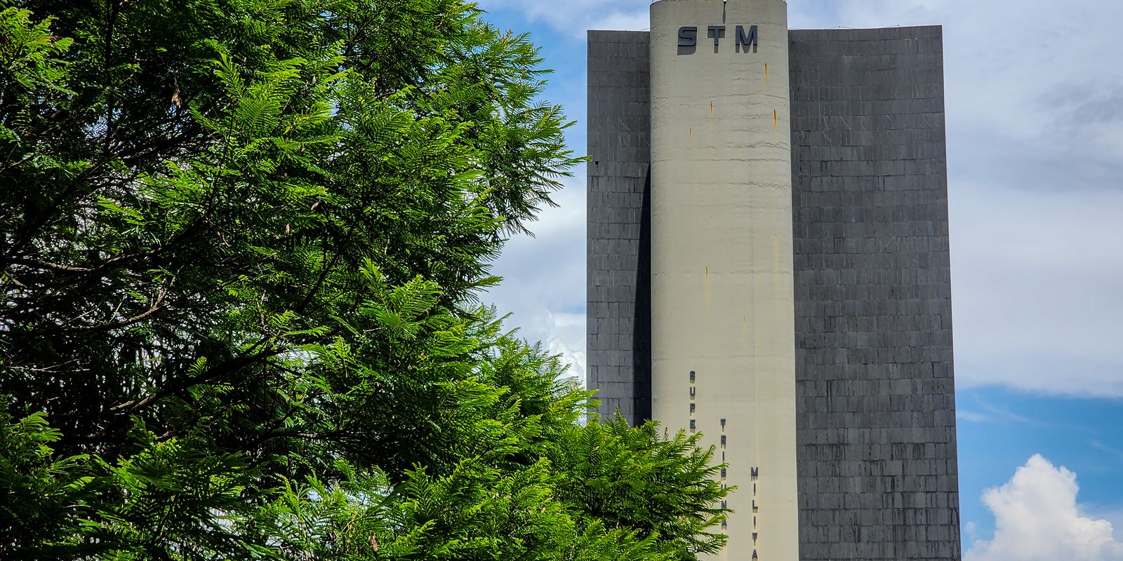 STM decreta perda de patente de militar acusado de transmitir HIV