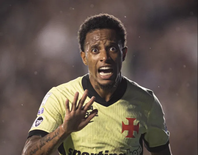 Vasco vence o Cruzeiro por 3 a 1 e sai da zona do rebaixamento