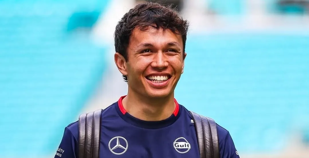 Williams confirma permanência de Alex Albon na Fórmula 1 até 2027