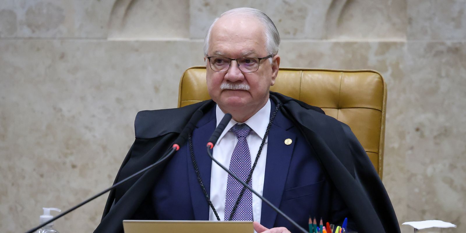 André Mendonça acata Fachin e levanta parte do sigilo STF no caso Banco Master