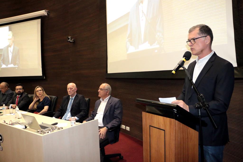 Araraquara sedia debate com foco em transparência e gestão pública
