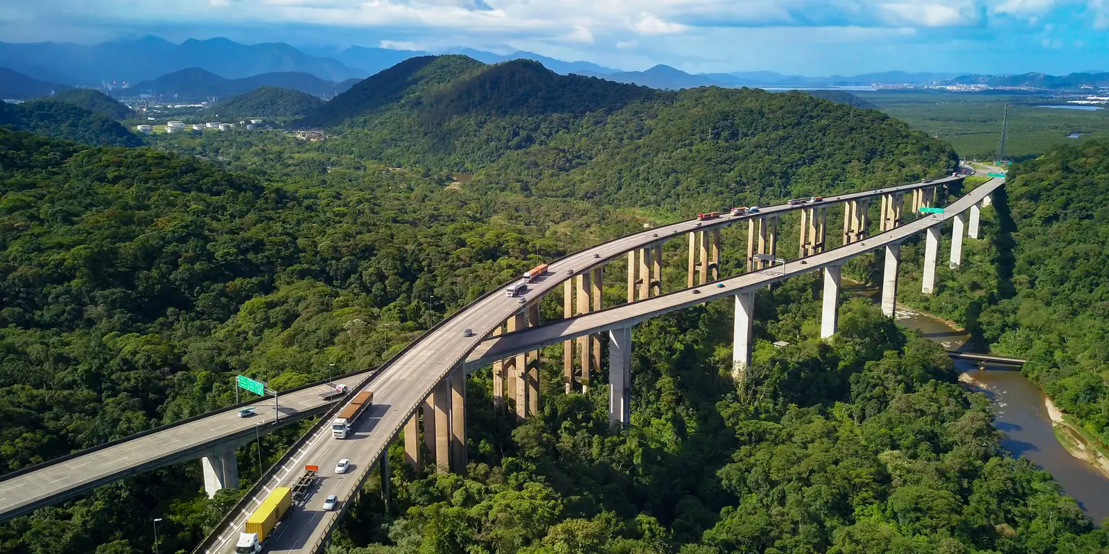 Brasil precisa dobrar investimentos em infraestrutura para sanar déficit