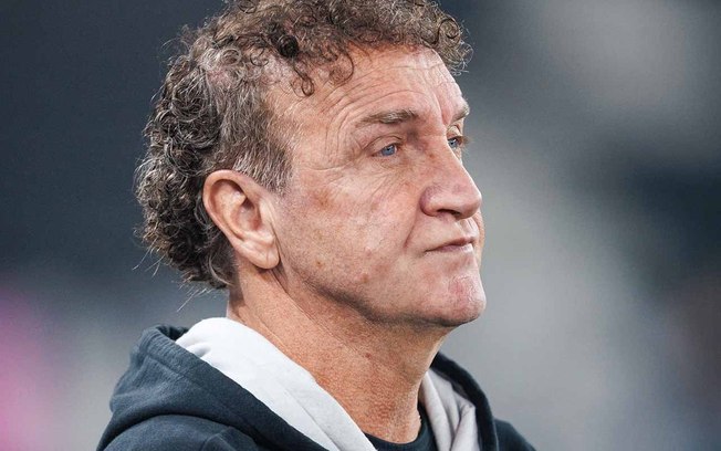 Philippe Coutinho no Santos ganha elogios do técnico Cuca