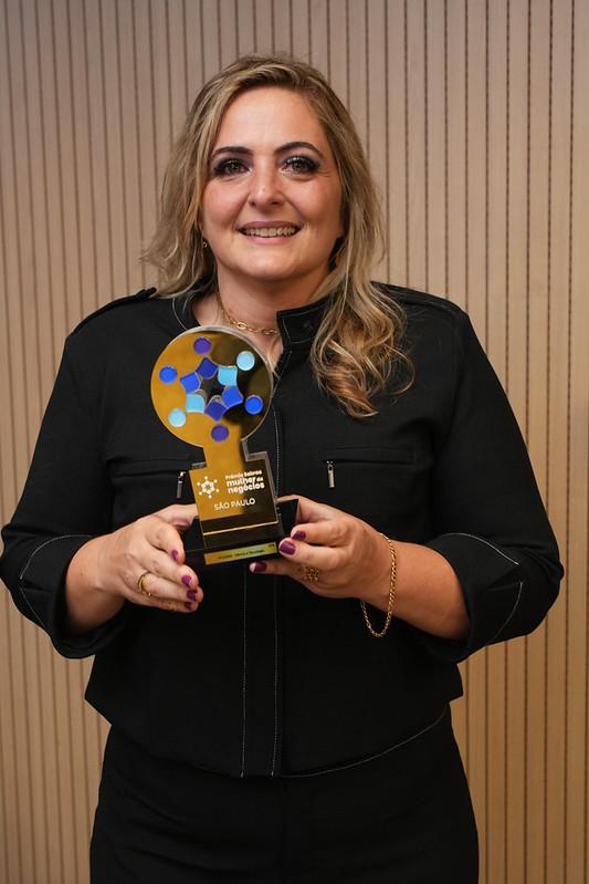 Empreendedora de Araraquara transforma resíduos em inovação e conquista prêmio estadual do Sebrae-SP