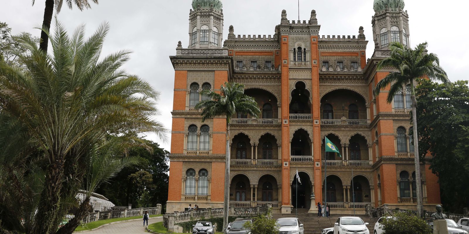 Fiocruz divulga os finalistas da Obsma e destaca a ciência nas escolas