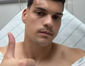 Lesão afasta goleiro do Santos dos gramados até a temporada de 2027