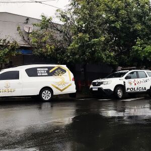 Polícia investiga morte suspeita de homem que passou mal em bar de São Carlos