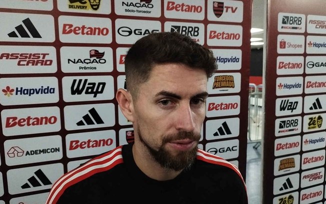 Jorginho celebra pausa da data fifa no calendário do flamengo