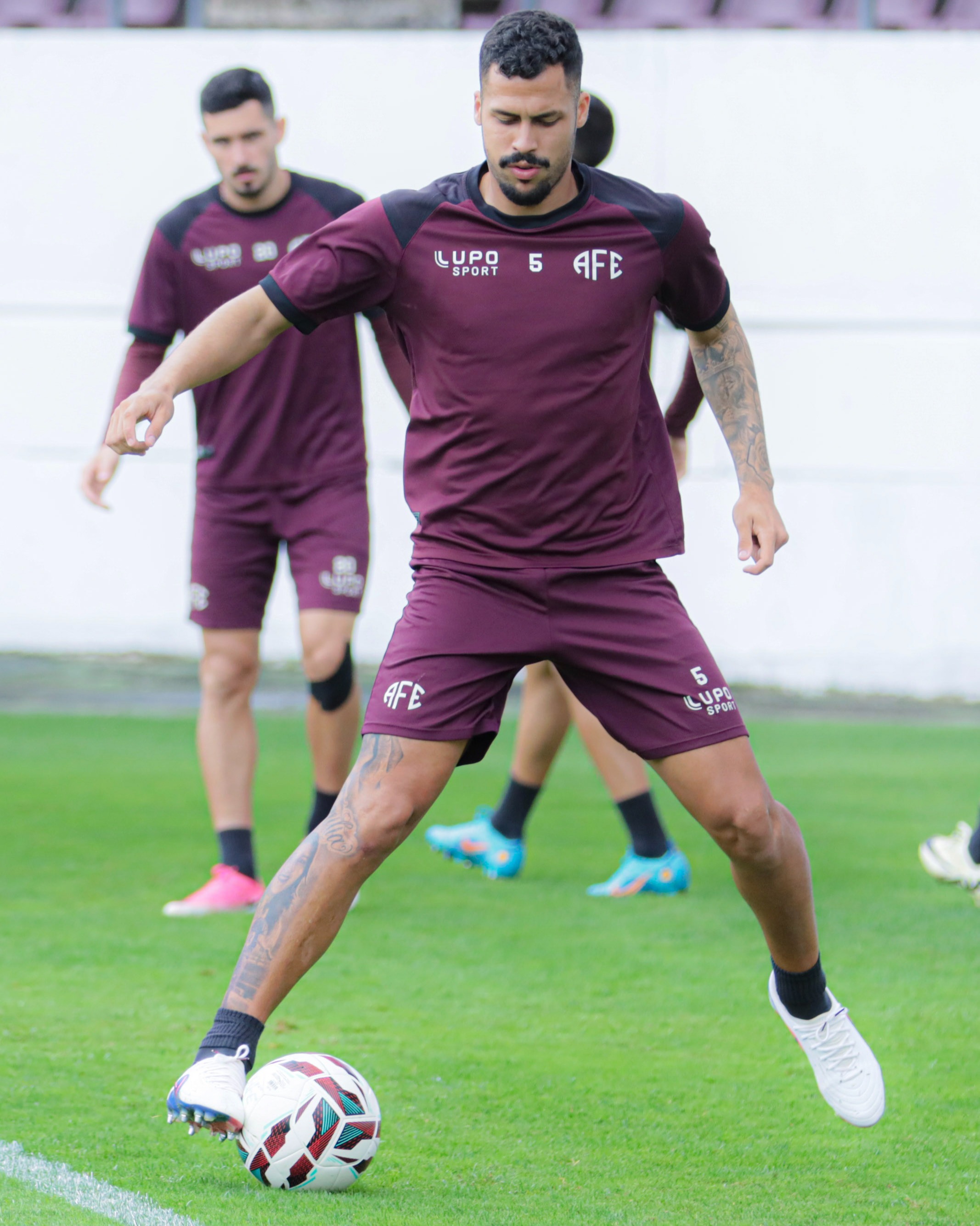 Ferroviaria realiza treino decisivo no estadio para a grande final