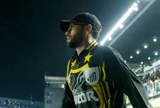 Neymar provoca torcedores do Atlético-MG em camarote da Vila Belmiro