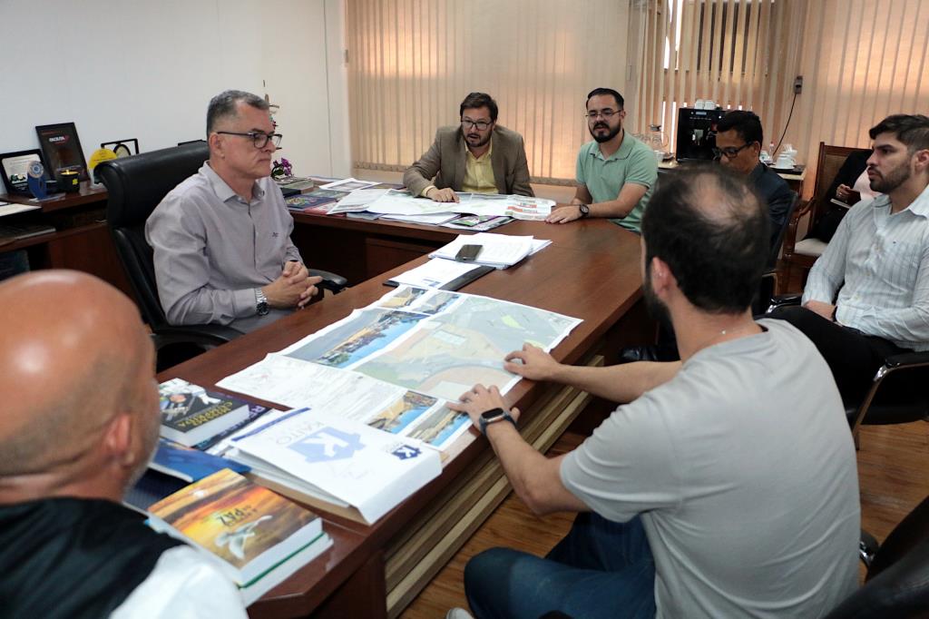 Araraquara terá novo ponto de apoio aos motoboys em antiga praça de táxi