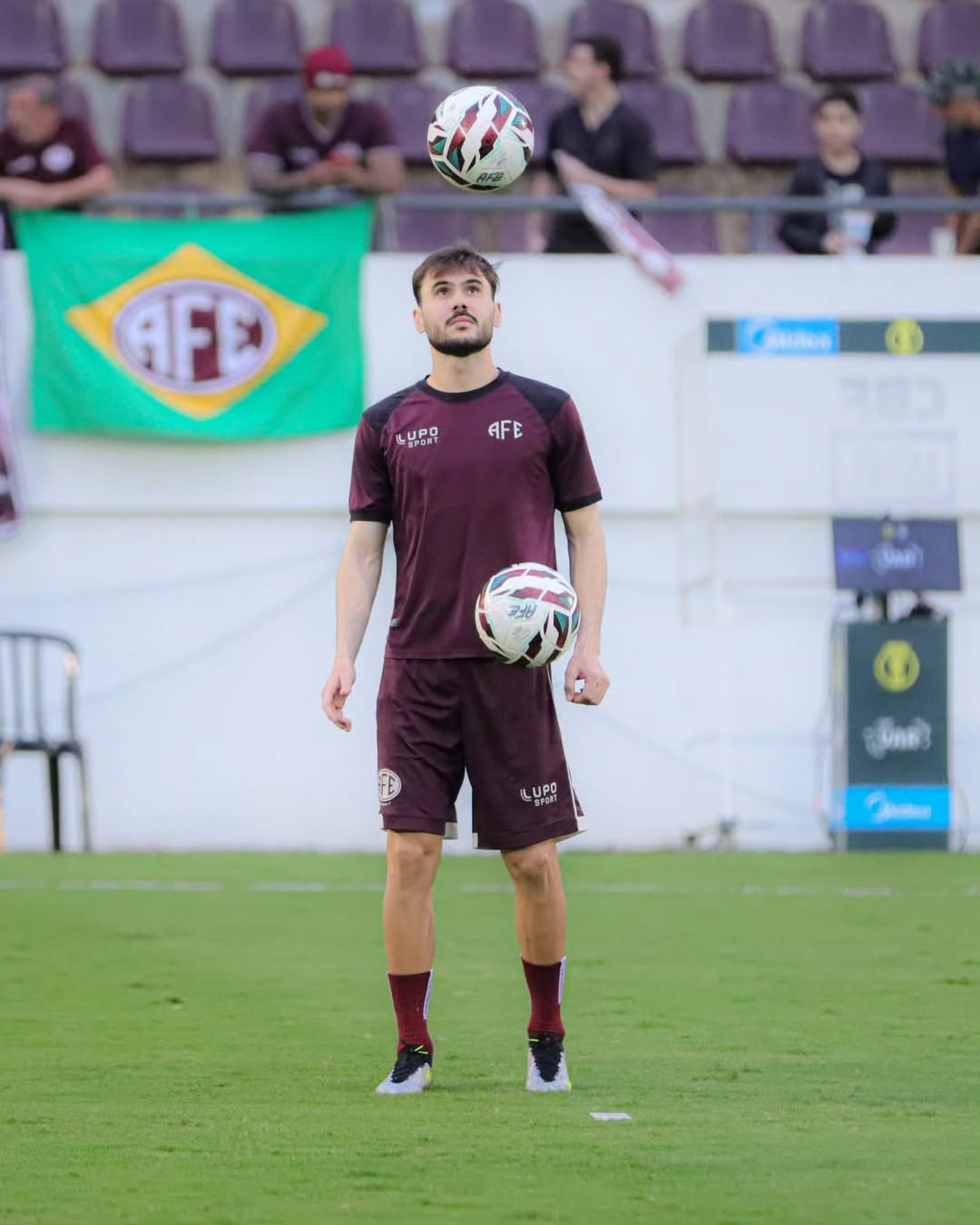 Lance incrível da Ferroviária SAF destaca a habilidade do camisa 10