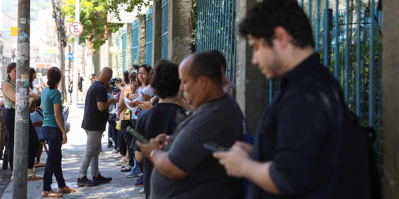 Prova Nacional Docente será aplicada neste domingo em todo o país