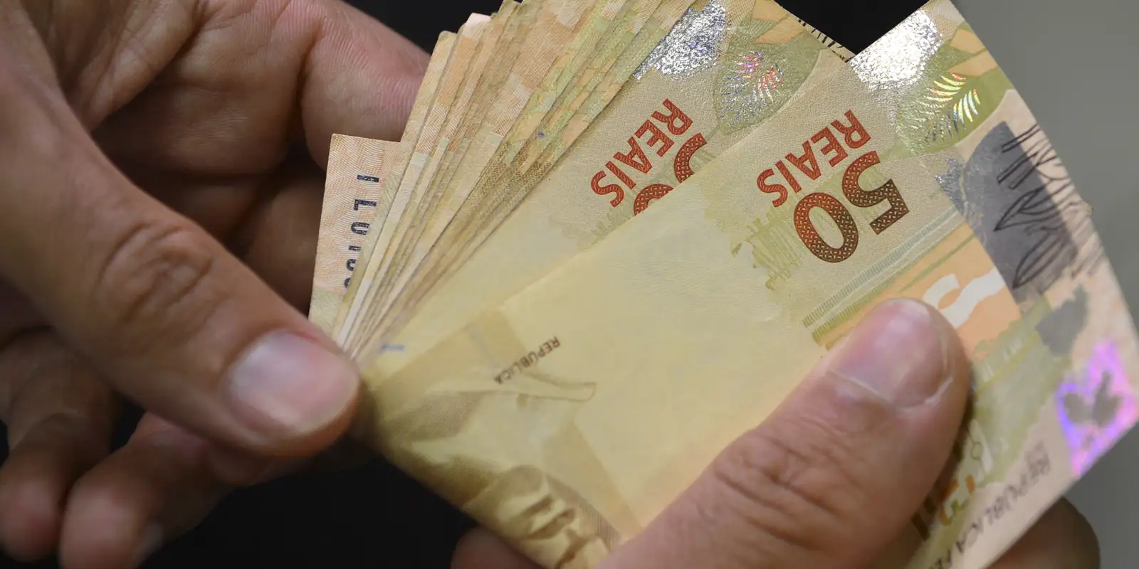 Como vai funcionar a compra de dívidas pela União no Desenrola 3.0