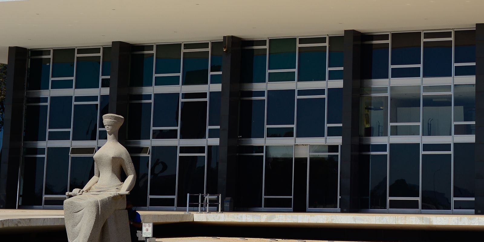 Segunda Turma do STF forma maioria para afastar diretor-geral da Polícia Federal