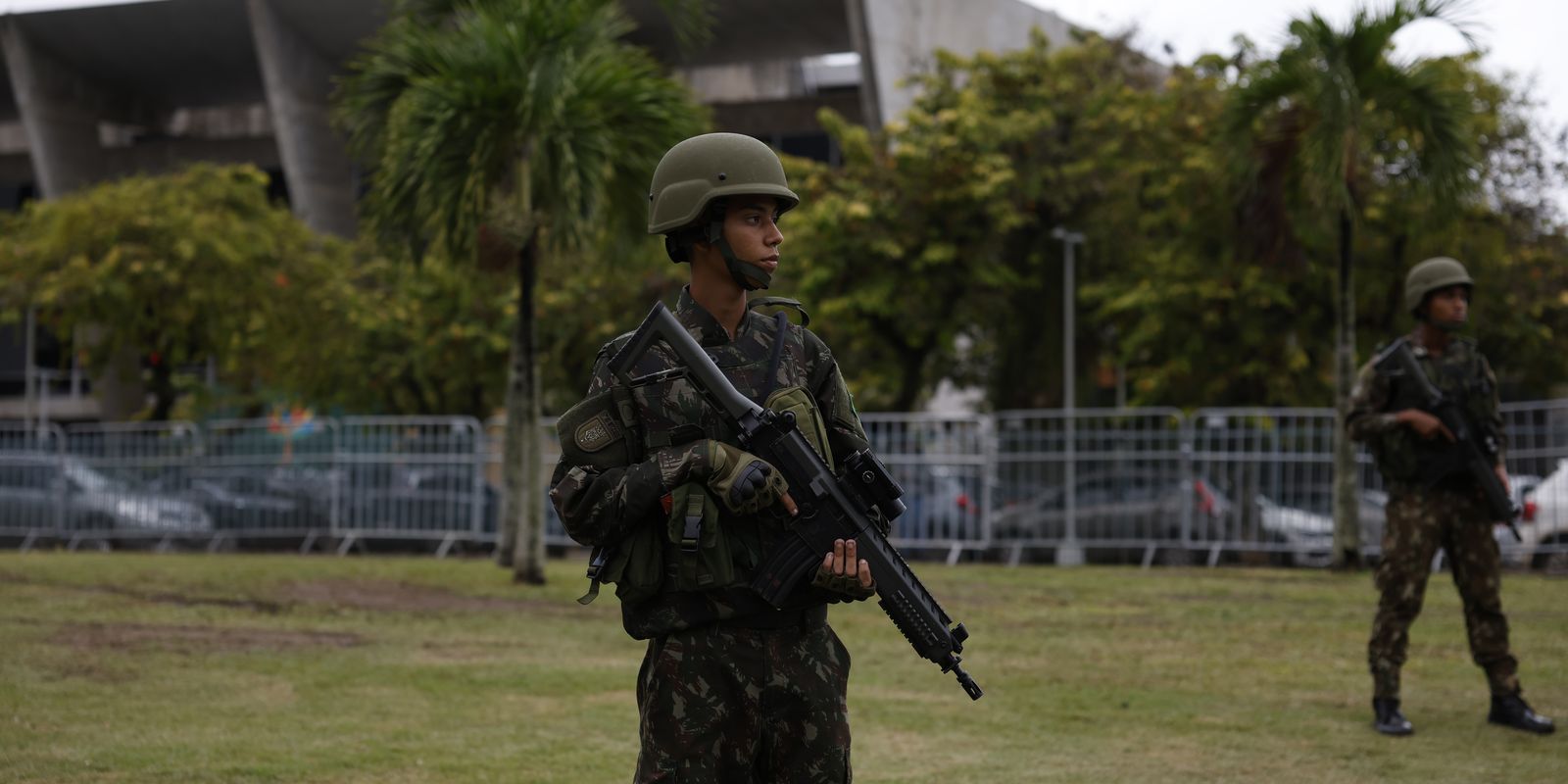 TSE autoriza o envio de forças federais no Rio para garantir segurança nas eleições