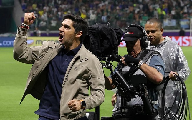 Abel Ferreira completa marcas históricas com o Palmeiras