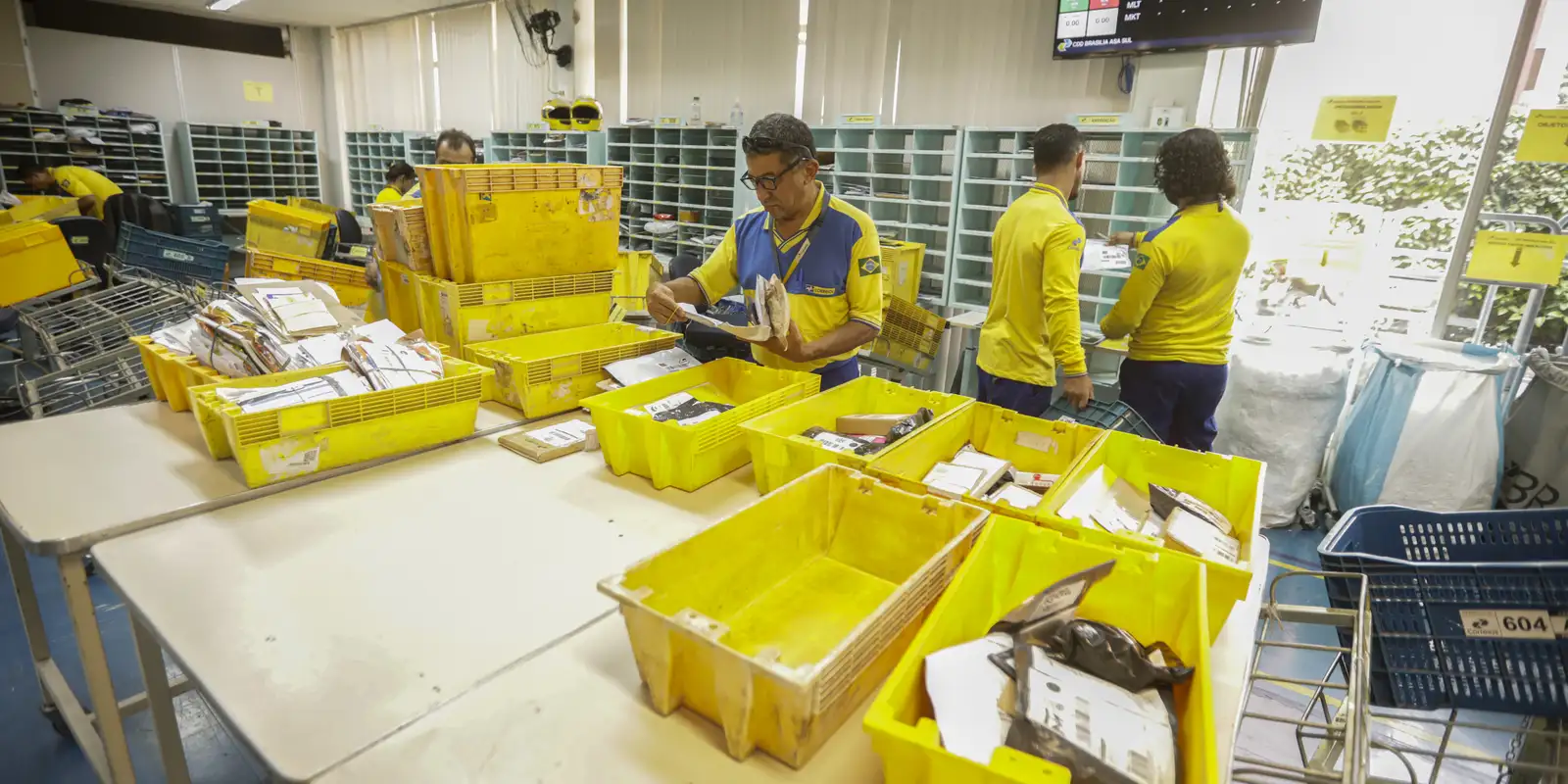 Correios e AliExpress fecham acordo para acelerar entregas