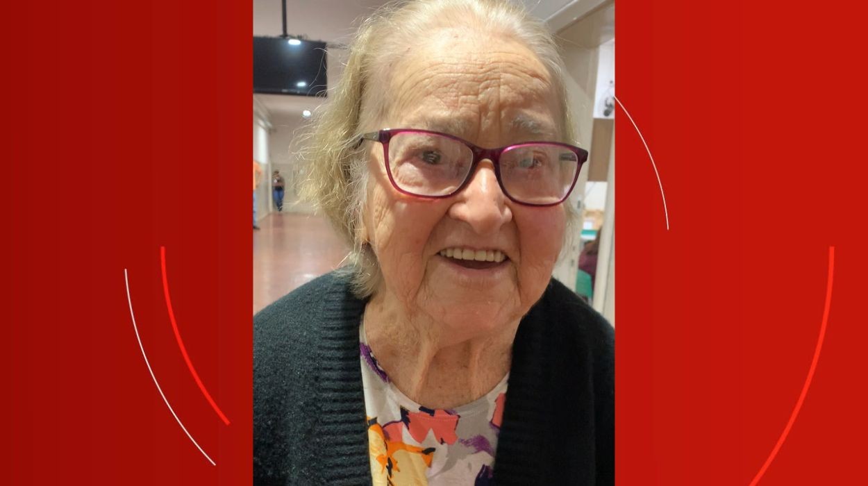 Aos 99 anos, idosa faz questão de exercer o voto no interior de SP