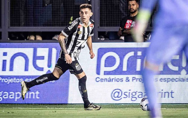 Arthur se aproxima de retorno e ganha chance de atuar pelo Santos