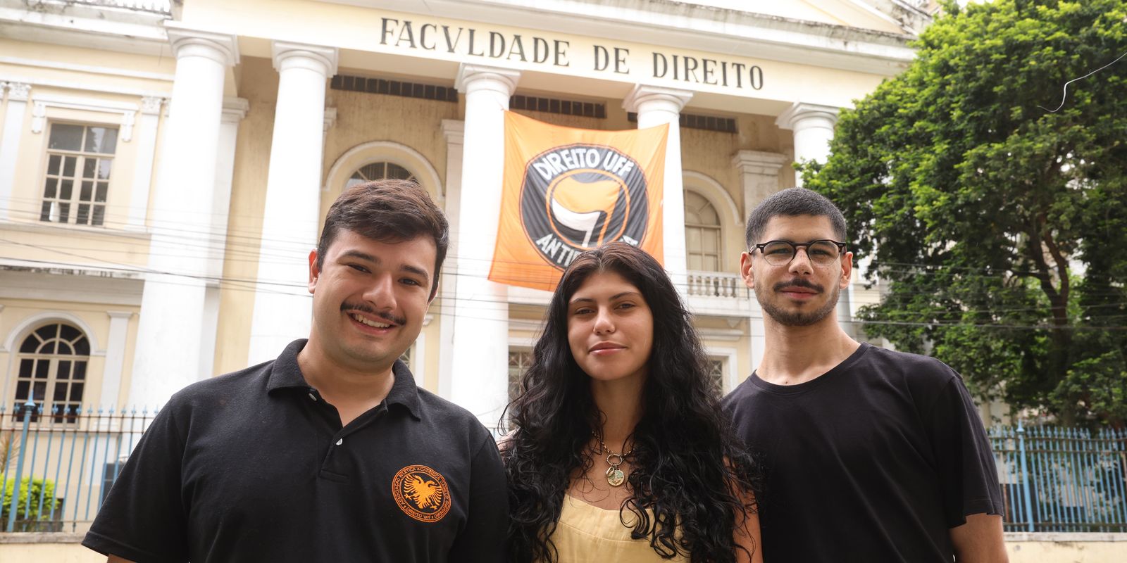 Protesto de estudantes da UFF em Niterói marcou início da campanha para reeleição de Lula