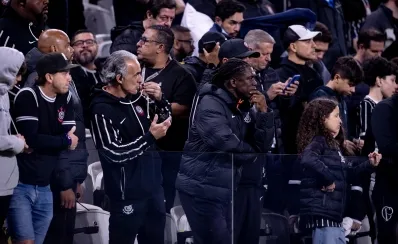 Auxiliar do Corinthians ressalta postura e projeta evolução com Seedorf