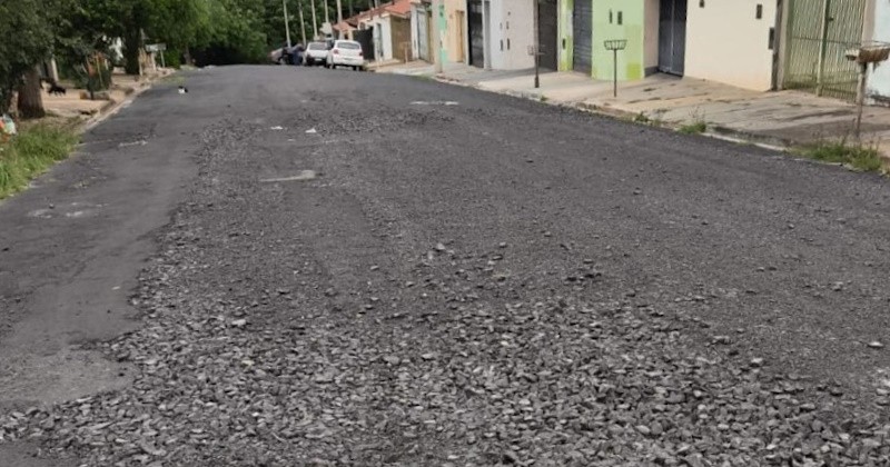 Moradores solicitam obras de recapeamento no Jardim Indaiá