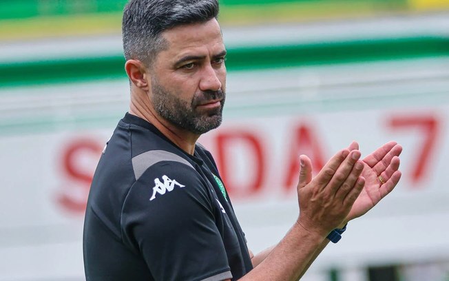 Fluminense visita a Chapecoense pelo Campeonato Brasileiro buscando reabilitação