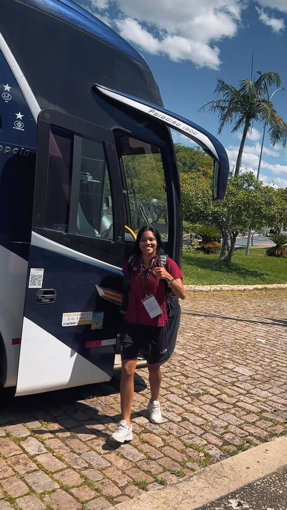 Guerreiras Grenás chegam ao estádio para duelo no Paulista Feminino Sub-20