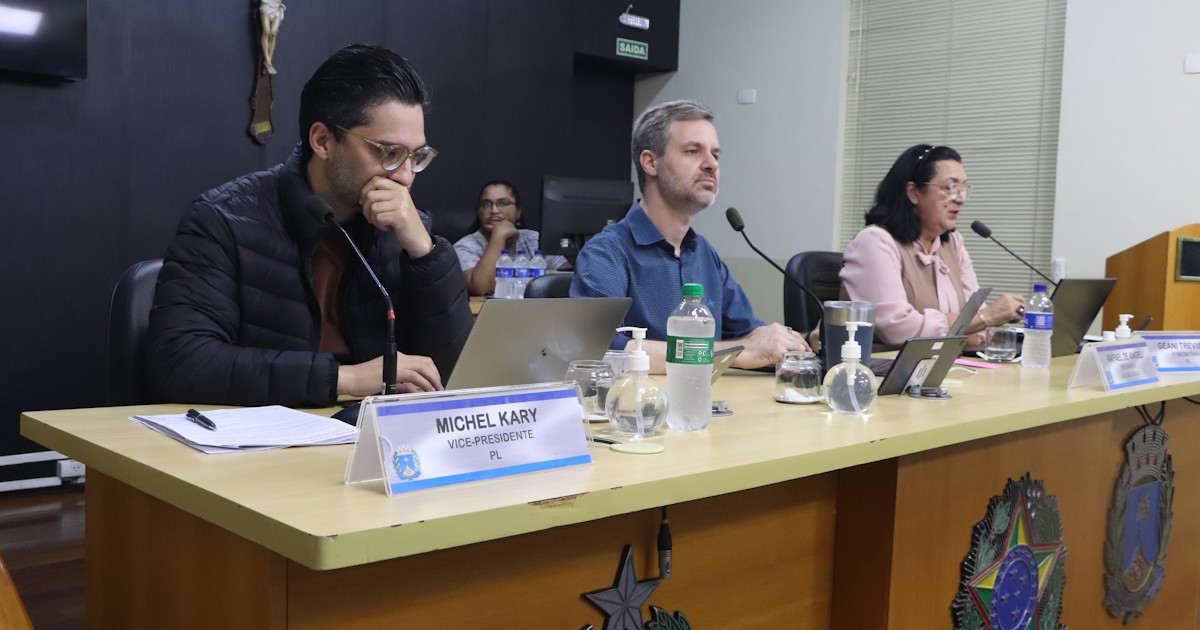 Resumo da sessão ordinária realizada nesta terça-feira