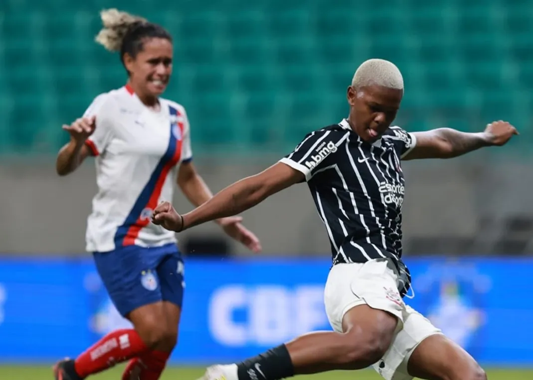 Corinthians vence o Santa Fe de virada e avança na Libertadores Feminina