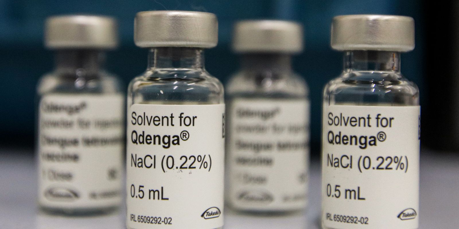 Mais de 3 milhões de adolescentes estão com a vacinação contra a dengue incompleta
