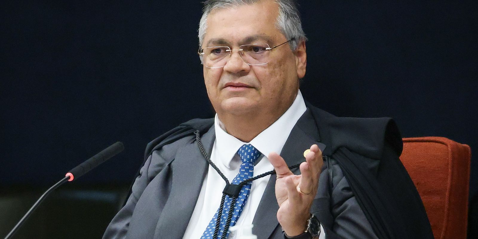 Flávio Dino encerra ação sobre liberdade de expressão de Antonio Tabet