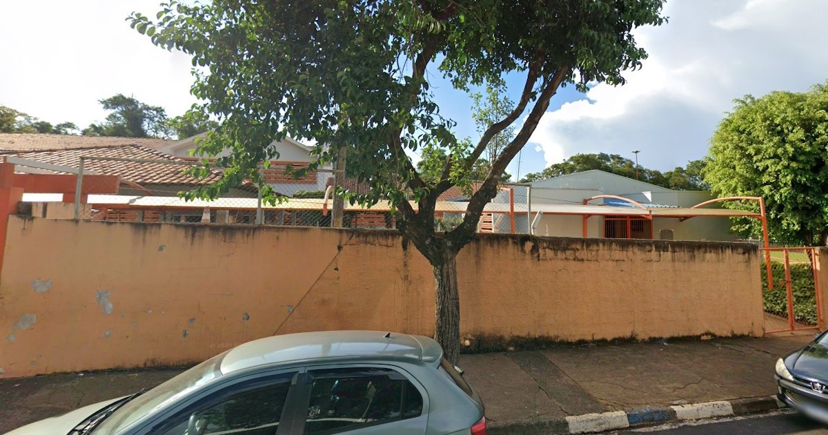 Novo documento propõe vagas exclusivas para motocicletas em escola