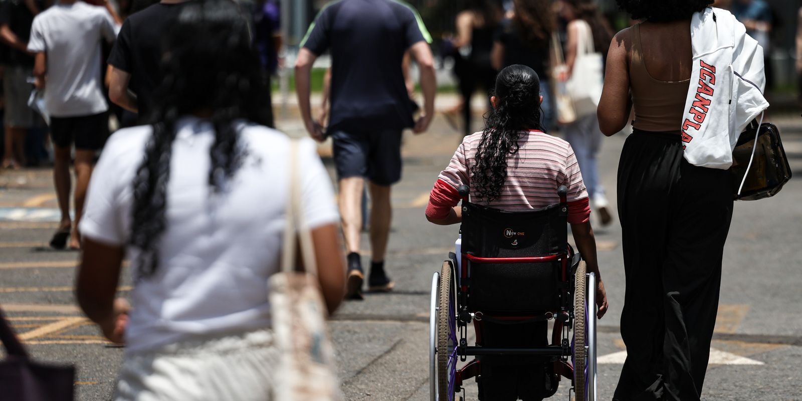 Prazo para escolha de língua estrangeira no Enem 2026 encerra neste domingo