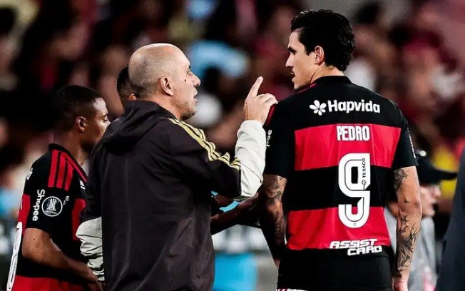 Flamengo enfrenta semana decisiva no Brasileirão e na Libertadores