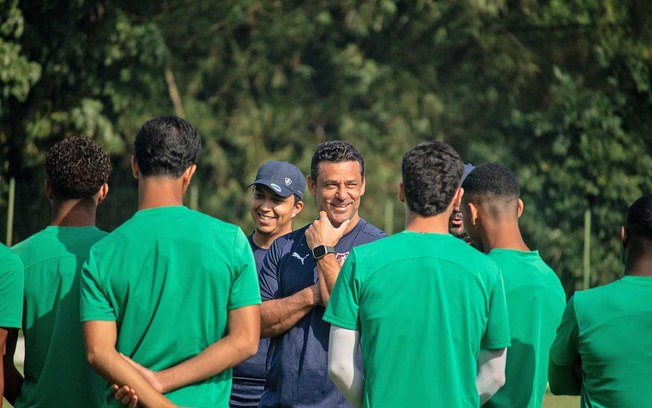 Fred conquista seu primeiro título como técnico na base do Fluminense