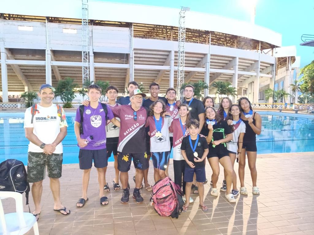 Fundesport fatura 63 medalhas em torneio regional de natação em Araraquara