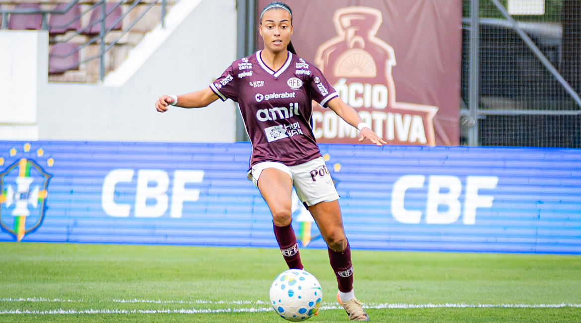 Guerreiras Grenás renovam contrato com a atacante Dos Santos até 2030